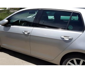 Нижні молдинги скла Black Chrome (4 шт, нерж) для Volkswagen Golf 7/E-Golf 2012-2020 рр