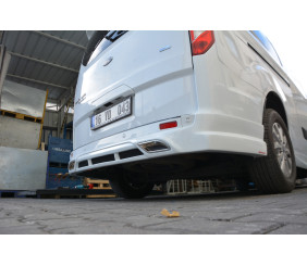 Накладка на задній бампер (під фарбування) для Ford Custom 2013-2022 рр