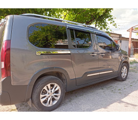 Молдинги здвіжної дверки (2 шт., нерж) для Peugeot Partner/Rifter 2019- рр