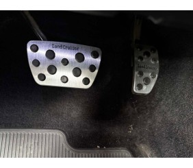 Накладки на педалі 2016-2026 (комплект) для Toyota Land Cruiser 200 рр