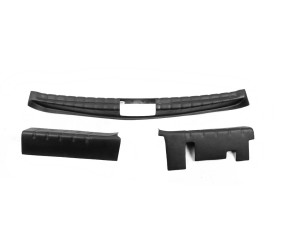 Накладка на задній поріг EuroCap (ABS) для Renault Duster 2008-2017 рр