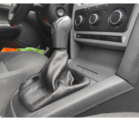 Шкіряний чохол КПП для Skoda Octavia II A5 2010-2013 рр