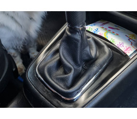 Чохол КПП (шкіра) для Volkswagen Golf 4 1997-2006 рр