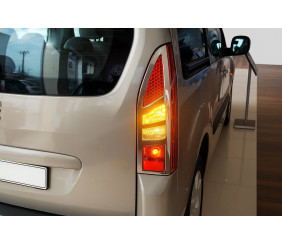 Накладка на стопи (2 шт, нерж) Carmos для Peugeot Partner Tepee 2008-2018 рр