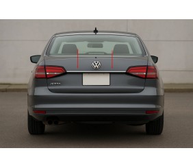 Накладка над номером (Carmos. нерж.) для Volkswagen Jetta 2011-2018 рр