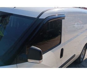 Вітровики (2 шт., Sunplex Sport) для Hyundai H350 2014- рр