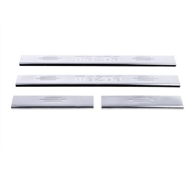 Накладка на пороги Carmos (нерж) V-1 2 накладки, з написом V-1 для Mazda 3 2009-2013 рр