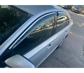 Вітровики з хромованим молдингом Niken Luxury (4 шт) для Skoda Rapid 2012-2019 рр