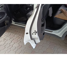 Універсальні накладки на пороги BMW M Performance V-1 (4 шт., нерж) для BMW