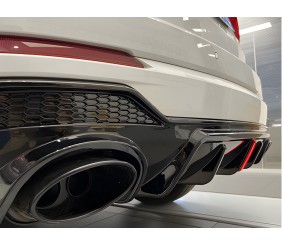 Задній дифузор з насадками QRS-Style для Ауди Q3 2019- рр