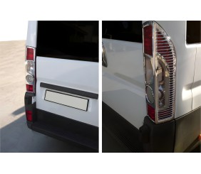 Накладки на стопи з вигином (2 шт, пластик) для Citroen Jumper 2007-2025 рр