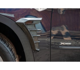 Універсальні вентиляційні накладки на крила тип-D (імітація, 2 шт)