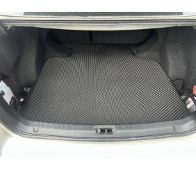 Килимок в багажник (SD, Чорний) для Toyota Avensis 2003-2009 рр
