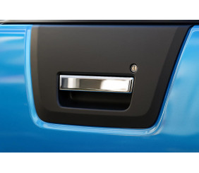 Накладка на ручку багажника (нерж) для Suzuki Equator 2009- рр