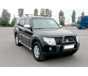 Кенгурятник QT011 Black (нерж.) для Mitsubishi Pajero Wagon IV 2006-2021 рр