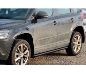 Бічні труби Black (2 шт., нерж) для Skoda Yeti 2009-2017 рр