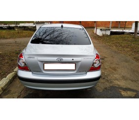 Накладки на стопи (2 шт, пласт) для Hyundai Elantra (XD) 2000-2011 рр