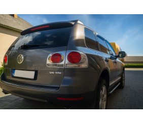 Накладки задні ліхтарі 2008-2011 (2 шт., пласт) для Volkswagen Touareg рр
