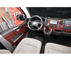 Накладки на панель Титан для Volkswagen T5 Caravelle 2004-2010 рр
