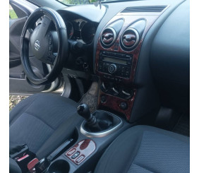 Накладки на панель Карбон для Nissan Qashqai 2007-2010 рр