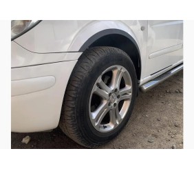Накладки на арки (4 шт, чорні) для Mercedes Viano 2004-2014 рр