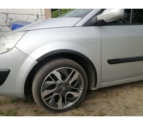Накладки на арки (4 шт, чорні) для Renault Scenic/Grand 2003-2009 рр