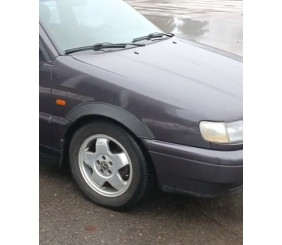 Накладки на арки (4 шт, чорні) для Volkswagen Passat B4 1993-1996 рр