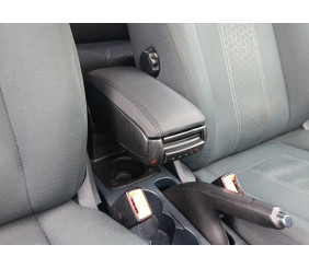 Підлокітник Чорний для Ford Fiesta 2008-2017 рр