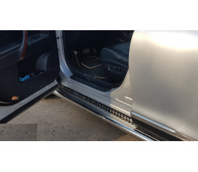 Бокові пороги Premium (2 шт., нерж.) Ø60 для Toyota Highlander 2008-2013 рр