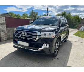 Комплект обвісів 2016-2026 (Executive 2019) Білий колір для Toyota Land Cruiser 200 рр