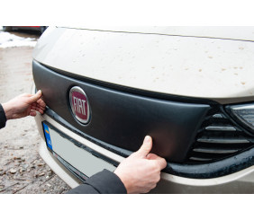 Зимова накладка на решітку Глянцева для Fiat Tipo 2016- рр