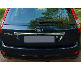 Накладка над номером (нерж.) Carmos - Турецька сталь для Ford Fiesta 2002-2008 рр