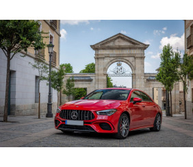 Передня решітка Panamericana GT (для CLA45s) для Mercedes CLA C118 2019- рр