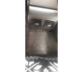 Задня перемичка килимок (Stingray Premium) для Volkswagen Passat B6 2006-2012 рр