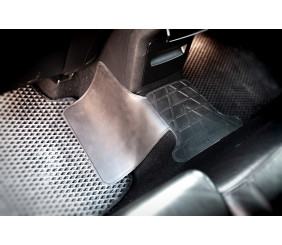 Задня перемичка килимок (Stingray Premium) для Skoda Superb 2015-2024 рр