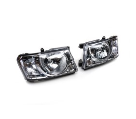 Передня оптика Safari світлі (2004-2008, 2 шт) для Nissan Patrol Y61 рр
