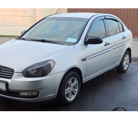 Накладки на дзеркала BMW-Style (2 шт) для Hyundai Accent 2006-2010 рр