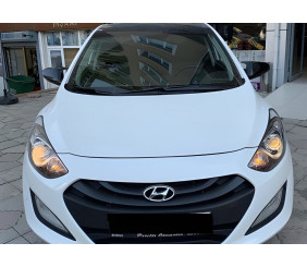 Накладки на дзеркала без вирізу під поворот BMW-style (2 шт) для Hyundai Accent 2011-2017 рр