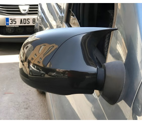 Накладки на дзеркала BMW-Style (2 шт) для Renault Logan II 2013-2022 рр