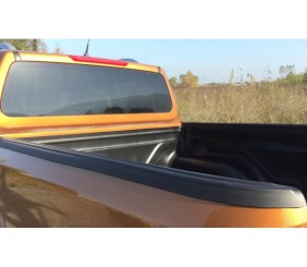 Накладка на кант борту (2 шт.) для Nissan Navara/NP300 2016- рр