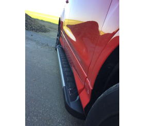 Бокові пороги RedLine V1 (2 шт., алюміній) для Skoda Karoq 2018- рр