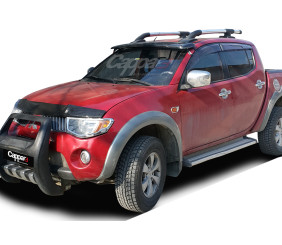 Козирьок на лобове скло (чорний, на рамі) для Mitsubishi L200 2006-2015 рр