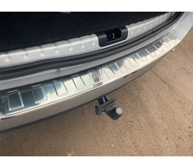 Накладка на задній бампер Carmos V1 з загином (нерж.) для Renault Duster 2008-2017 рр