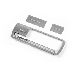 Хром накладка на багажник (пластик) для Nissan Armada 2003-2015 рр