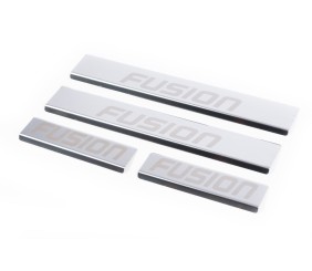 Накладки на пороги Carmos (4 шт., нерж.) для Ford Fusion 2002-2009 рр