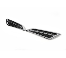 Жабра (ціна за 1шт, оригінал 2019 рік) для Nissan Patrol Y62 2010-2024 рр