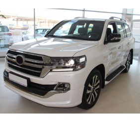 Комплект рестайлінгу з LC200 2008-2015 на 2019 Executive для Toyota Land Cruiser 200 рр