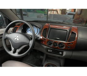 Накладки на панель (13 деталей) Дерево для Mitsubishi L200 2006-2015 рр