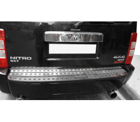 Накладка на задній бампер (нерж) для Dodge Nitro 2006-2011 рр