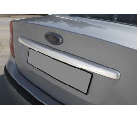 Накладка на кришку багажника (Sedan, нерж.) Carmos - Турецька сталь для Ford Focus II 2005-2008 рр